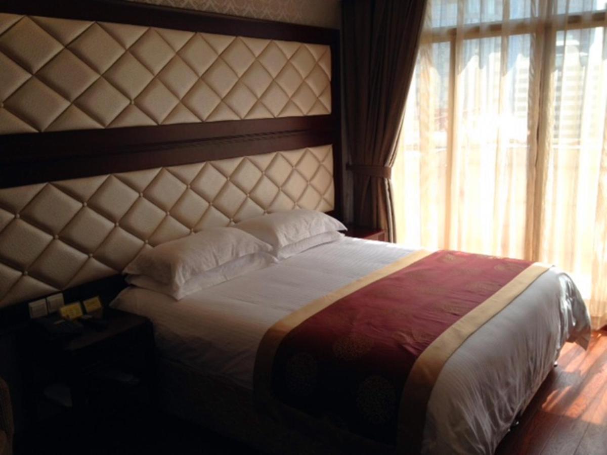 Seventh Heaven Hotel 3*
