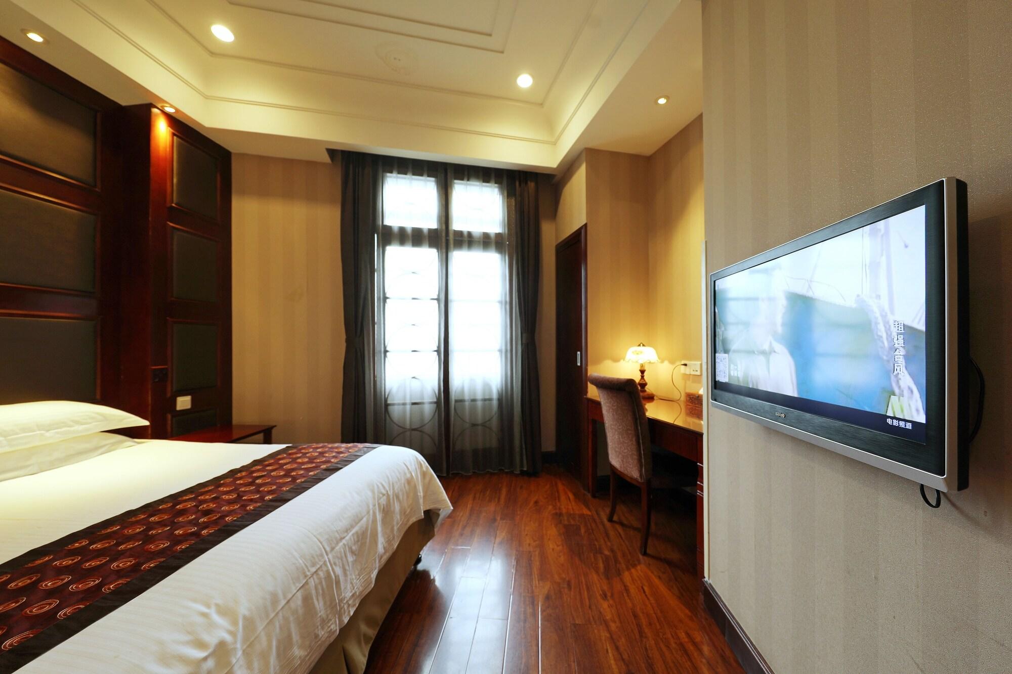 Seventh Heaven Hotel